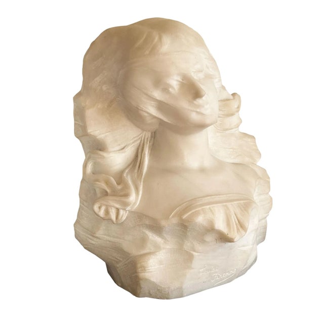 White 19th Century Italian Marble Bust of a Lady With a Veil For Sale - Image 8 of 8