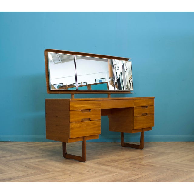 Vintage Teak Dressing Table from Uniflex, 1960s For Sale - Image 12 of 12