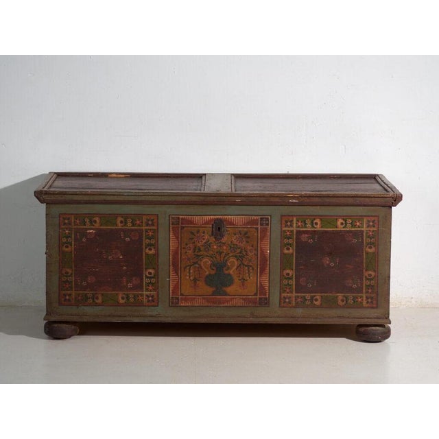 Antique Painted Dowry Chest in Pine, Central Europe, 1850 For Sale - Image 8 of 15