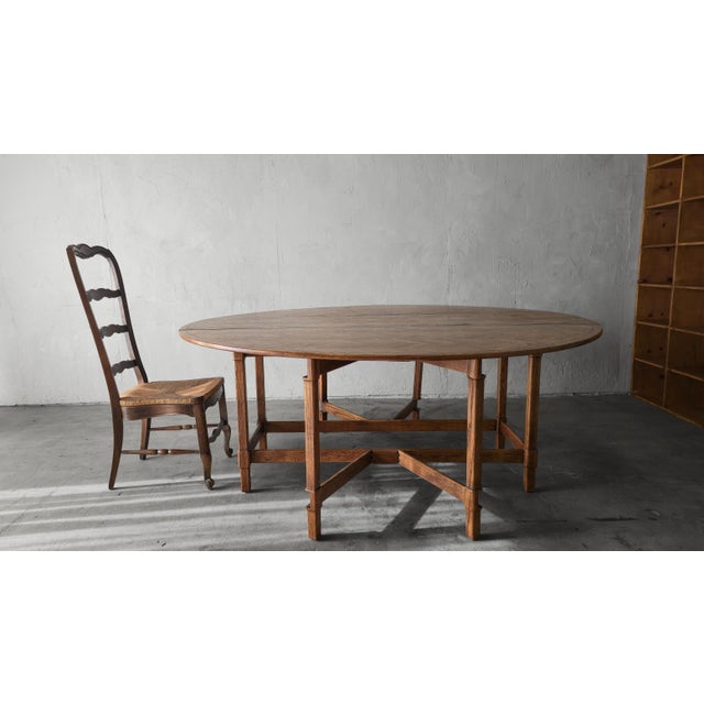 Farmhouse 1980s 6ft Round Parquet Oak Drop Leaf Dining Table For Sale - Image 3 of 11