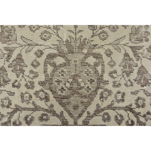 Tabriz Rug 10′ X 12’10” Ivory Wool Vintage Distressed Hand-Knotted Carpet For Sale - Image 10 of 15