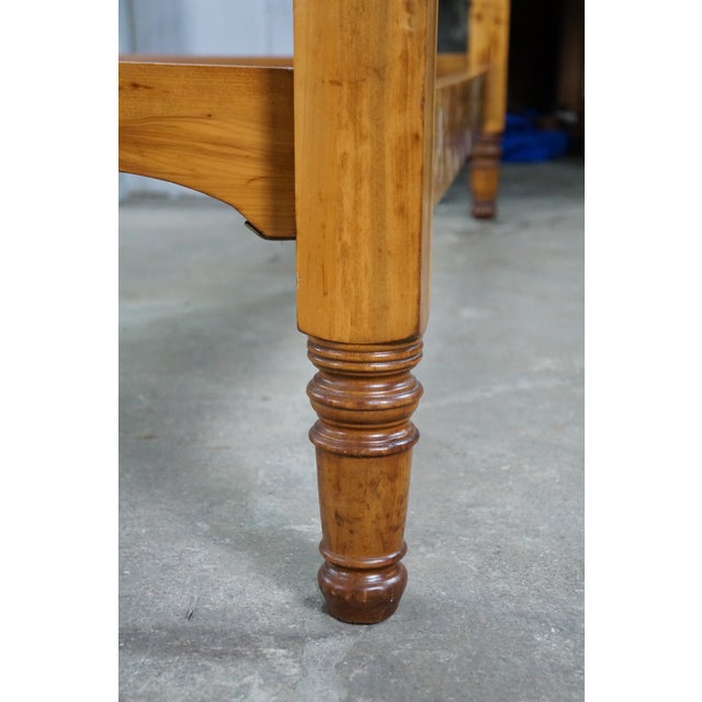 2 Vintage Early American Colonial Style Solid Maple Twin Cannonball Poster Beds For Sale - Image 11 of 18
