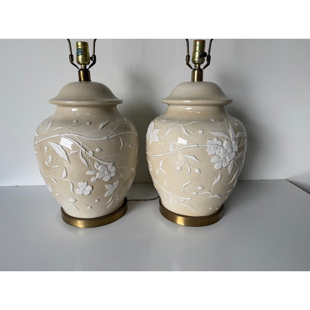 1980s Vintage Hollywood Regency Style Floral Cream Crackle Glaze Ceramic Table Lamps – Pair For Sale - Image 4 of 12