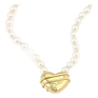 Tiffany & Co. Cupid Necklace Pearls 18k Yellow Gold Arrow Heart For Sale