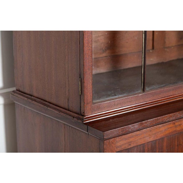Monumental Irish Georgian Mahogany Glazed Bookcase, 1810 For Sale - Image 12 of 14
