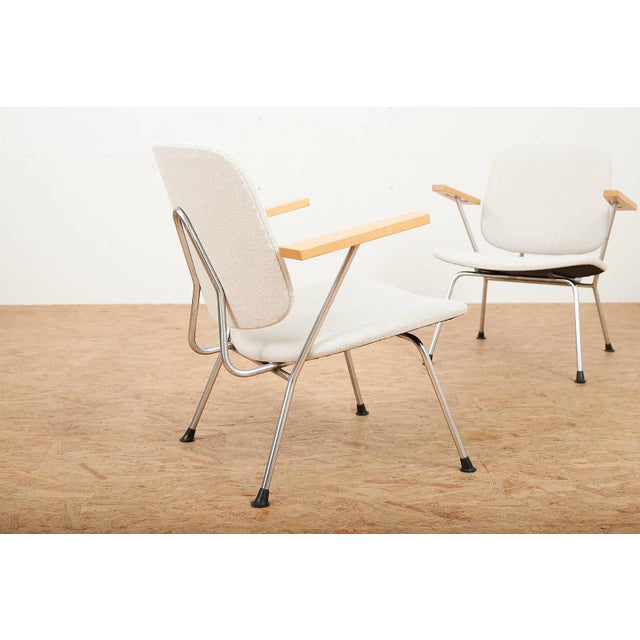 Kembo Armchairs with Chrome-Plated Tubular Steel Frames, Beechwood Armrests and Kvadrat Upholstery by Willem Hendrik Gispen for Kembo, 1954, Set of 2 For Sale - Image 3 of 12