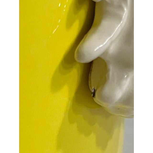 Vintage Pair Fitz and Floyd Large Size Yellow and White Tassel Cachepots For Sale - Image 13 of 17