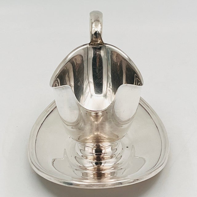 Vintage Gorham Colonial Silver Plated Gravy or Sauce Boat With Attached Underplate For Sale In New York - Image 6 of 13