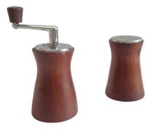 Mid-Century Salt Shaker and Pepper Mill from Deve, Netherlands, 1960s, Set of 2
