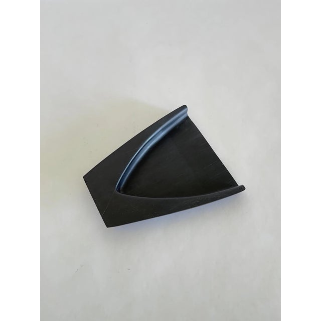 Laurids Lønborg Fish-Shaped Rosewood Crumb Brush With Black Tray, Denmark, 1960s–70s For Sale In Palm Springs - Image 6 of 7