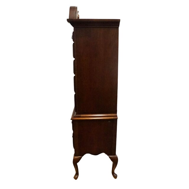 Brown American Drew Solid Cherry Traditional Queen Anne 38" Pediment Highboy Chest 76-292 / 76-293 For Sale - Image 8 of 12