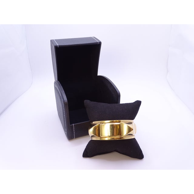 1990s Gold-Plated Clou Médor Open Bracelet from Hermès, France, 1990s For Sale - Image 5 of 18