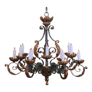 Early 20th Century French Louis XV Verdigris and Gilt 12-Light Iron Chandelier For Sale