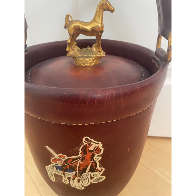 Mid-Century Modern Vintage Loyal Papeete Firetruck Brown Leather Brass Eagle Handle Bar Ice Bucket For Sale - Image 3 of 12