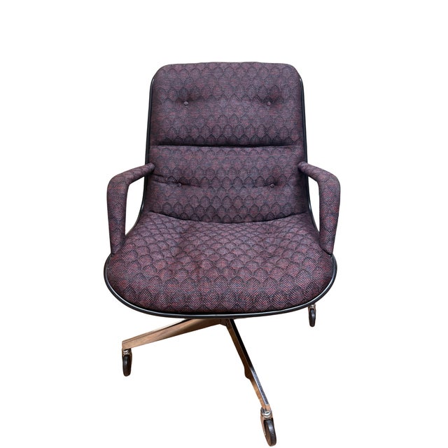 Eggplant Set of 4 Vintage Mid-Century Modern Steelcase “Pollock” Swivel Chairs For Sale - Image 8 of 12