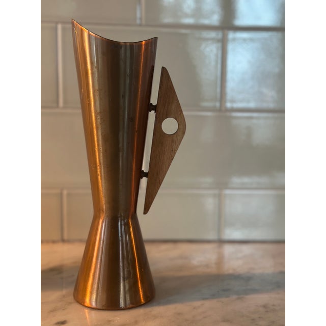 Mid-Century Teak and Copper Vase, 1950s, in Flawless conditions. Designed 1950 to 1959