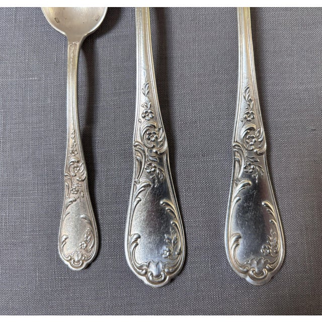 French Antique French Early 1900s Lux Silverplate Flatware--29 Pieces For Sale - Image 3 of 10