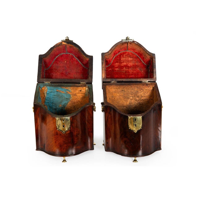 18th Century Fine Pair of English George III Period Antique Mahogany Boxes Circa 1780 For Sale - Image 5 of 8