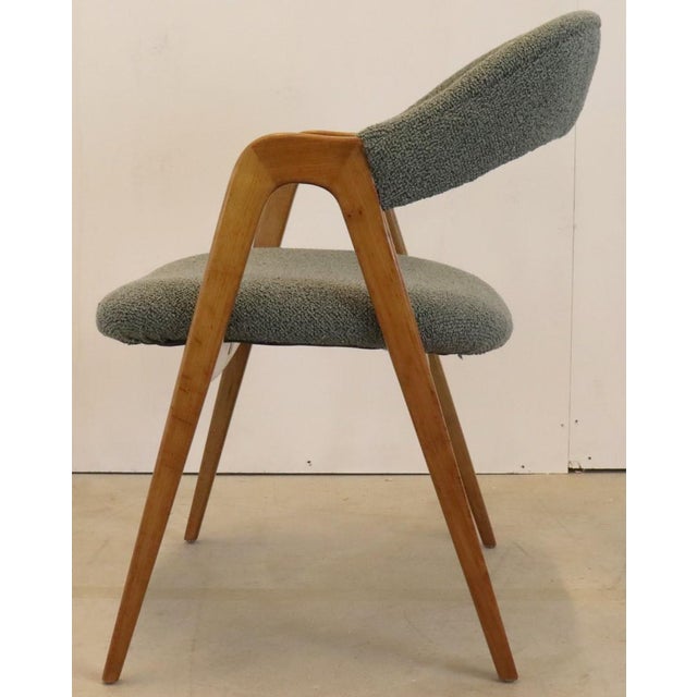 This single armchair is a first-class eye-catcher in your interior, design at its best! Its beautiful wooden frame in a...