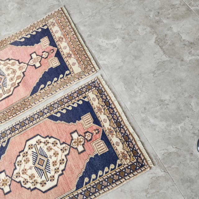 Mid-Century Modern 1960s Traditional Handwoven Turkish Oushak Wool Bath Mats - a Pair For Sale - Image 3 of 11