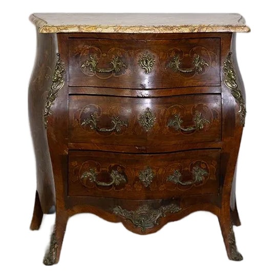 18th Century Louis XV Commode For Sale