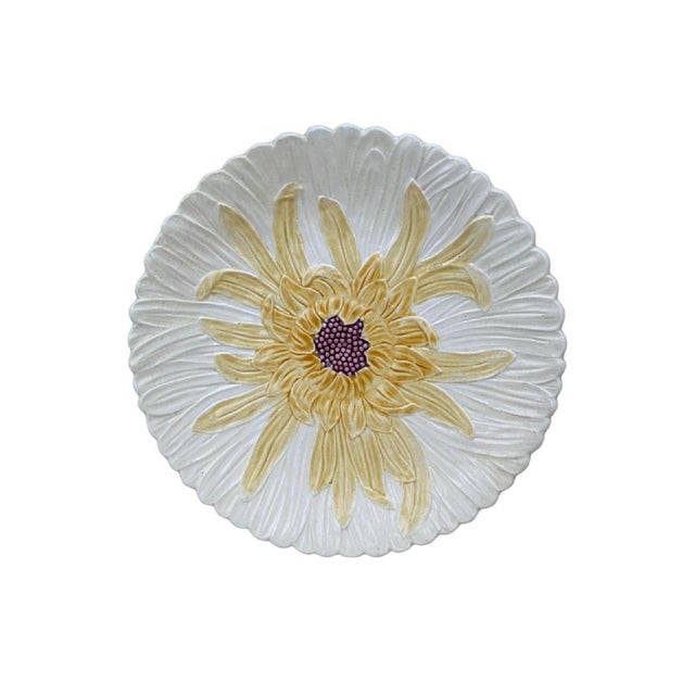 Ceramic French Majolica Pink Daisy Plate Orchies, Circa 1890 For Sale - Image 7 of 9