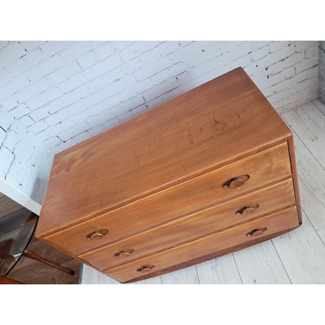 Mid-Century Modern Windsor Chest of Drawers in Elm, 1960s For Sale - Image 14 of 18