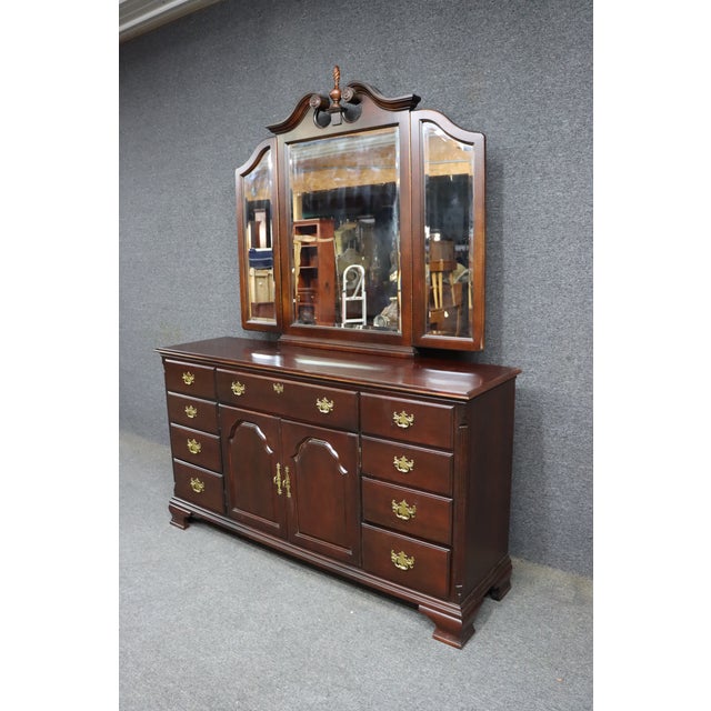Kincaid Mahogany Dresser With Mirror For Sale - Image 4 of 13