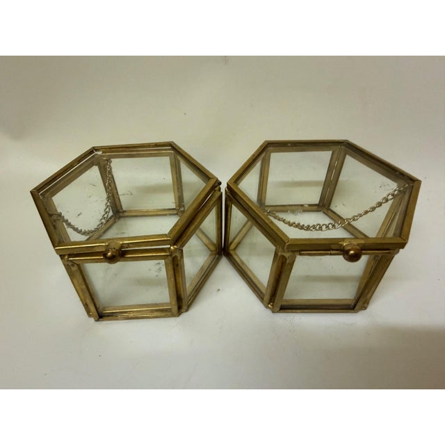 1980s Vintage Hexagonal Brass & Glass Trinket Boxes - A Pair For Sale - Image 5 of 8