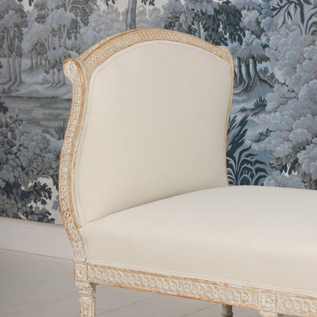 19th C. Swedish Gustavian Period Upholstered Daybed in Original Paint For Sale - Image 9 of 18