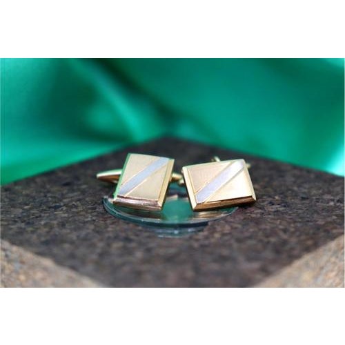 Rectangular Two-Tone Gold Cufflinks, Set of 2 For Sale - Image 3 of 8