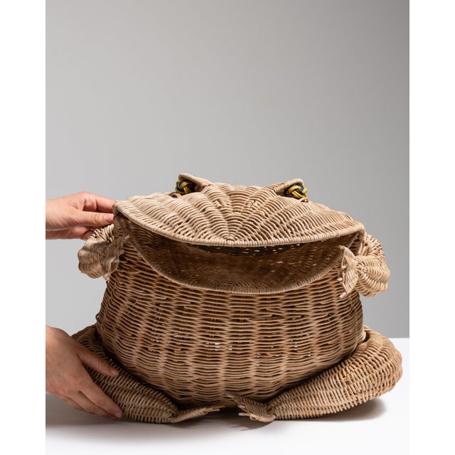 This 1970s sculpture from France is finished in tan, worked in wicker. Its form follows honest, well-proportioned lines...