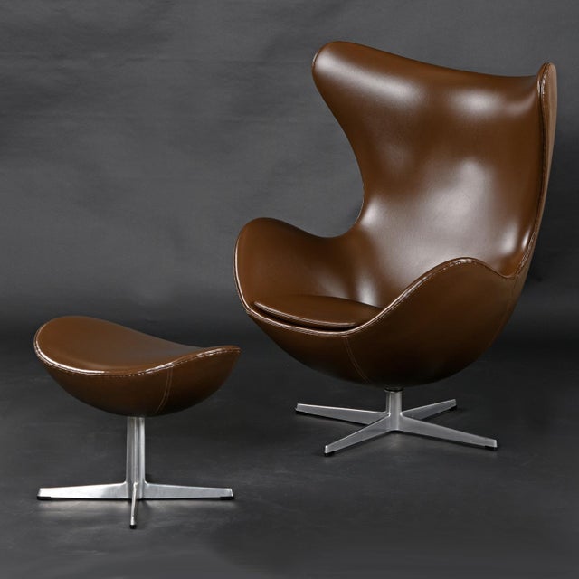 1974 Brown Leather Arne Jacobsen Fritz Hansen Egg Chair & Ottoman For Sale - Image 10 of 18