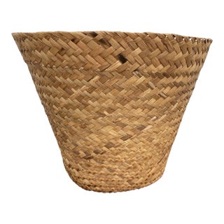 Hand Woven Rattan Wicker Grass Basket For Sale