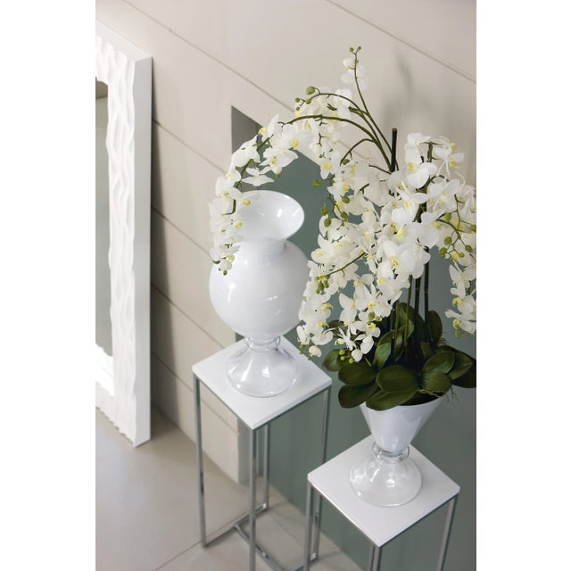 Contemporary White Ann Vase in Glass from VGnewtrend For Sale - Image 3 of 5