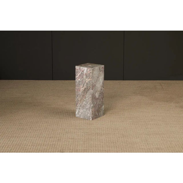 1980's Post-Modern Pink and Grey Exotic Marble Column Pedestal For Sale - Image 4 of 15