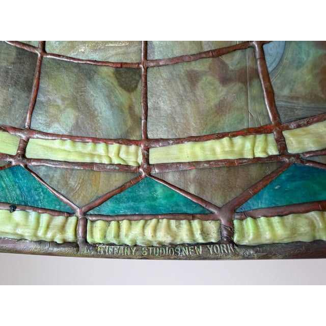 Antique Tiffany Studios "Colonial" Table Lamp, New York, Circa 1910 For Sale - Image 9 of 10