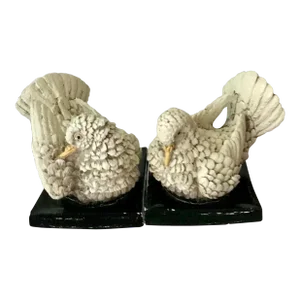 Mid 20th Century Two Turtle Doves Carved Wood Bookends, in the Style of Italian Artist Amilcare Santini, a Pair