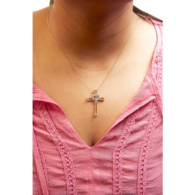 14K Yellow Gold Plated .925 Sterling Silver 1/6 Cttw Diamond Interlocking Heart and Ribbon Cross Pendant Necklace (H-I Color, I2-I3 Clarity) - 18" For Sale - Image 4 of 5