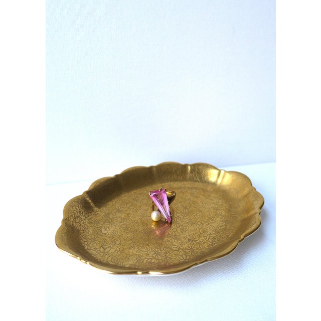 Gold Gold Porcelain Jewelry Dish For Sale - Image 8 of 11