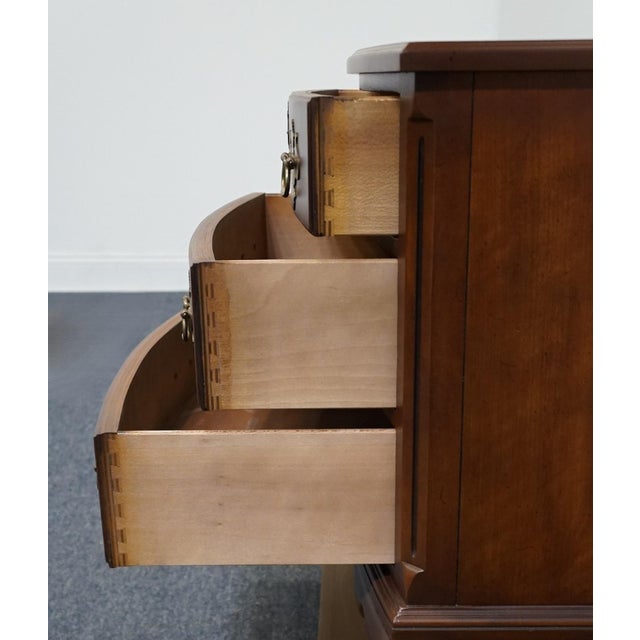 Wood Late 20th Century Henredon Furniture Salem Collection Solid Mahogany Traditional Style 28" Three Nightstand 5501-06 For Sale - Image 7 of 13