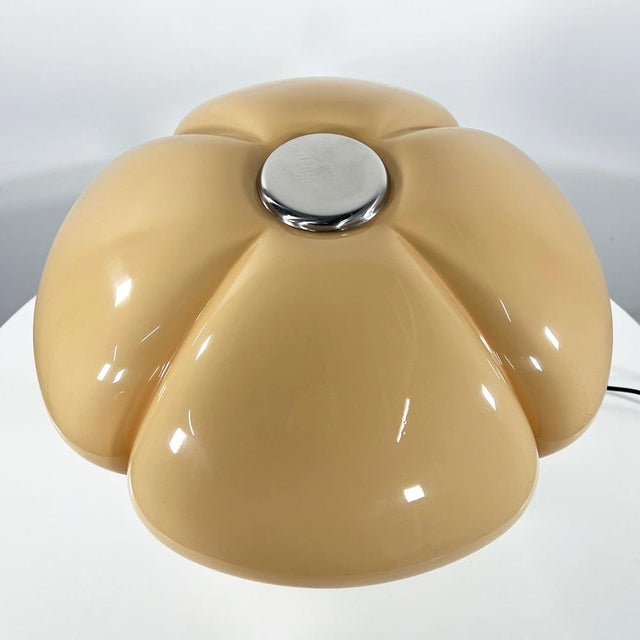 Mid-Century Modern Quadrifoglio Table Lamp by Ufficio Progetti for Guzzini, 1970s For Sale - Image 3 of 10