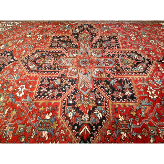 1900 - 1909 Vintage Oversized Persian Heriz Rug, Hand-Knotted Wool, Geometric Medallion Pattern, Red & Ivory, 11x19 For Sale - Image 5 of 12