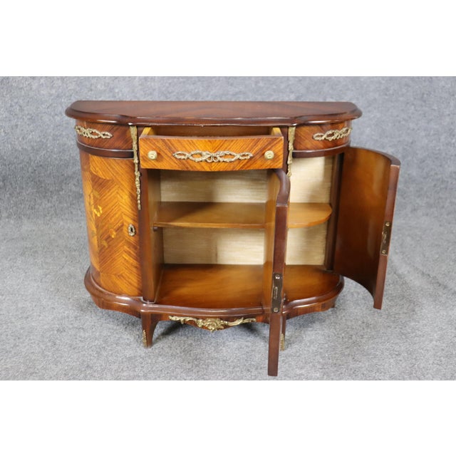 1950s Miniature Salesman's Sample French Louis XV Inlaid Jewelery Box For Sale - Image 5 of 12