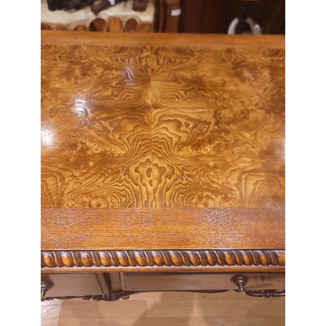 1990s 1990s Seven Seas by Hooker Executive Wooden High-End Desk, Refinished For Sale - Image 5 of 11