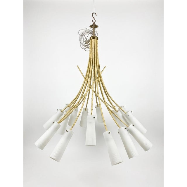 Metal Monumental Mid-Century Modern Regency Style Faux Bamboo Tole 12 Arm Chandelier For Sale - Image 7 of 10