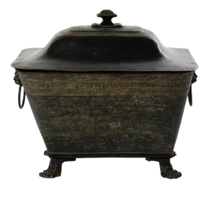 Early 19th Century English Regency Tole Coal Scuttle With Paw Feet and Lion Head Handles