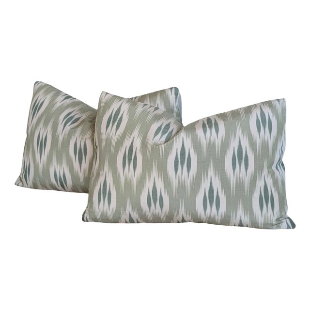 Lee Jofa Clare Moss 14x20" Lumbar Pillows - Set of 2 For Sale