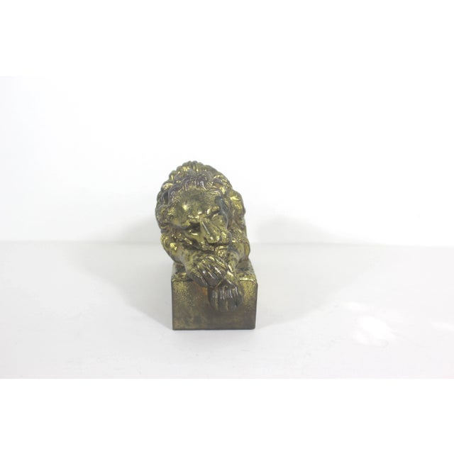 1950s Vintage Antonio Canova Sleeping Lion Sculpture Bookend Cast Brass For Sale - Image 5 of 10