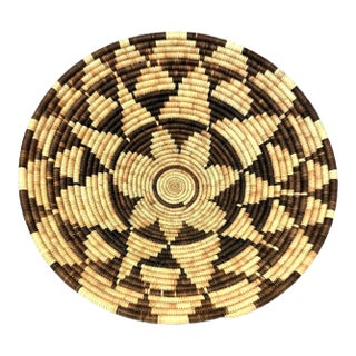 1970s Flight of the Swallow Pattern Botswana Basket - 19" Diam. X 5.5" H For Sale